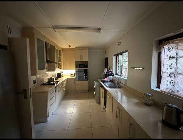 4 BEDROOM HOUSE FOR SALE IN WESTVILLE